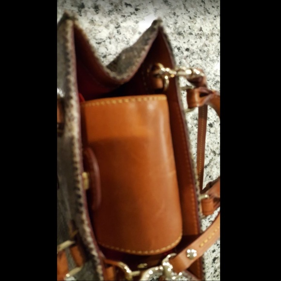 Med Dooney & Bourke - Picture 4 of 5